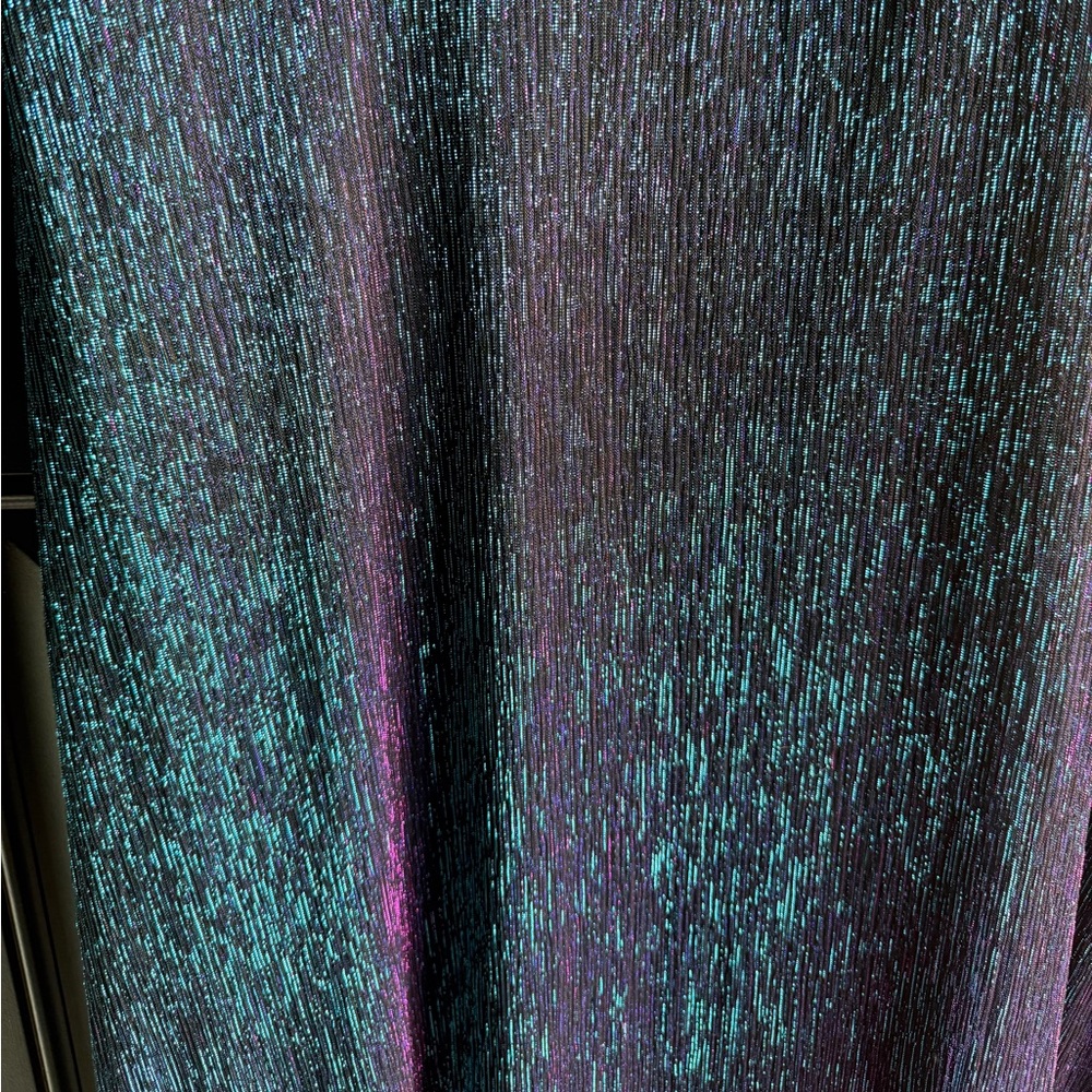 NWT R&M Richard’s Shimmering Women's V-Neck Sleeveless Fit & Flare Gown Size 22W - Picture 14 of 15
